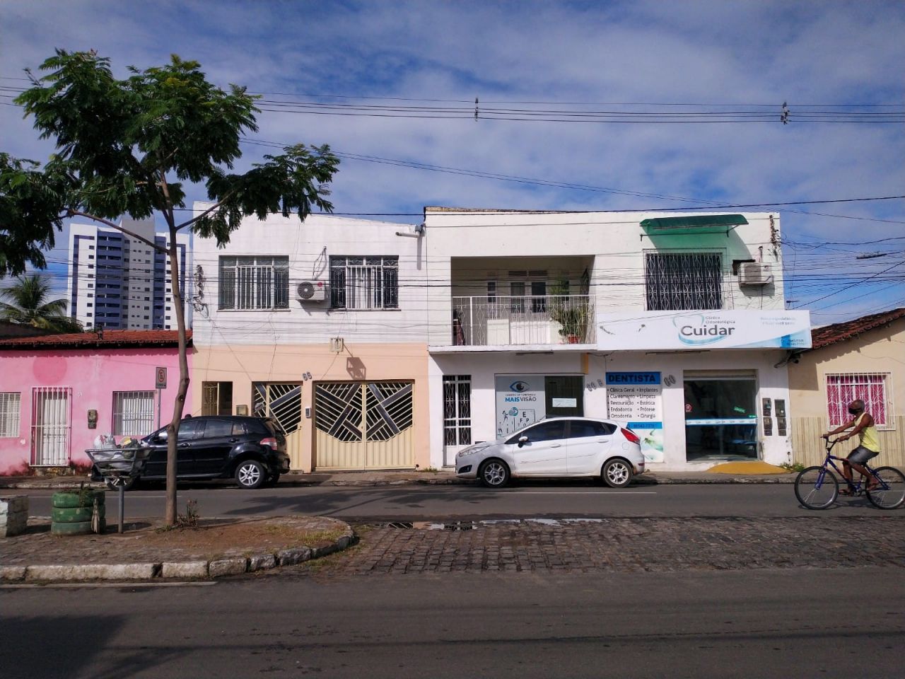 Avenida Artur Moraes, 66, Jequiezinho